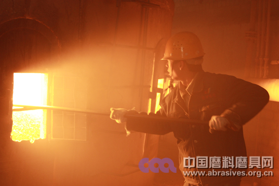 明珠電冶公司多項措施并舉保生產(chǎn)