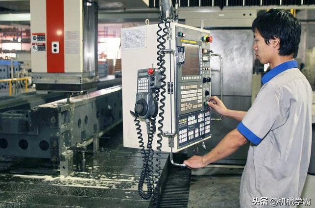 中國四大機(jī)床剩一家苦苦支撐！機(jī)床業(yè)怎么了？